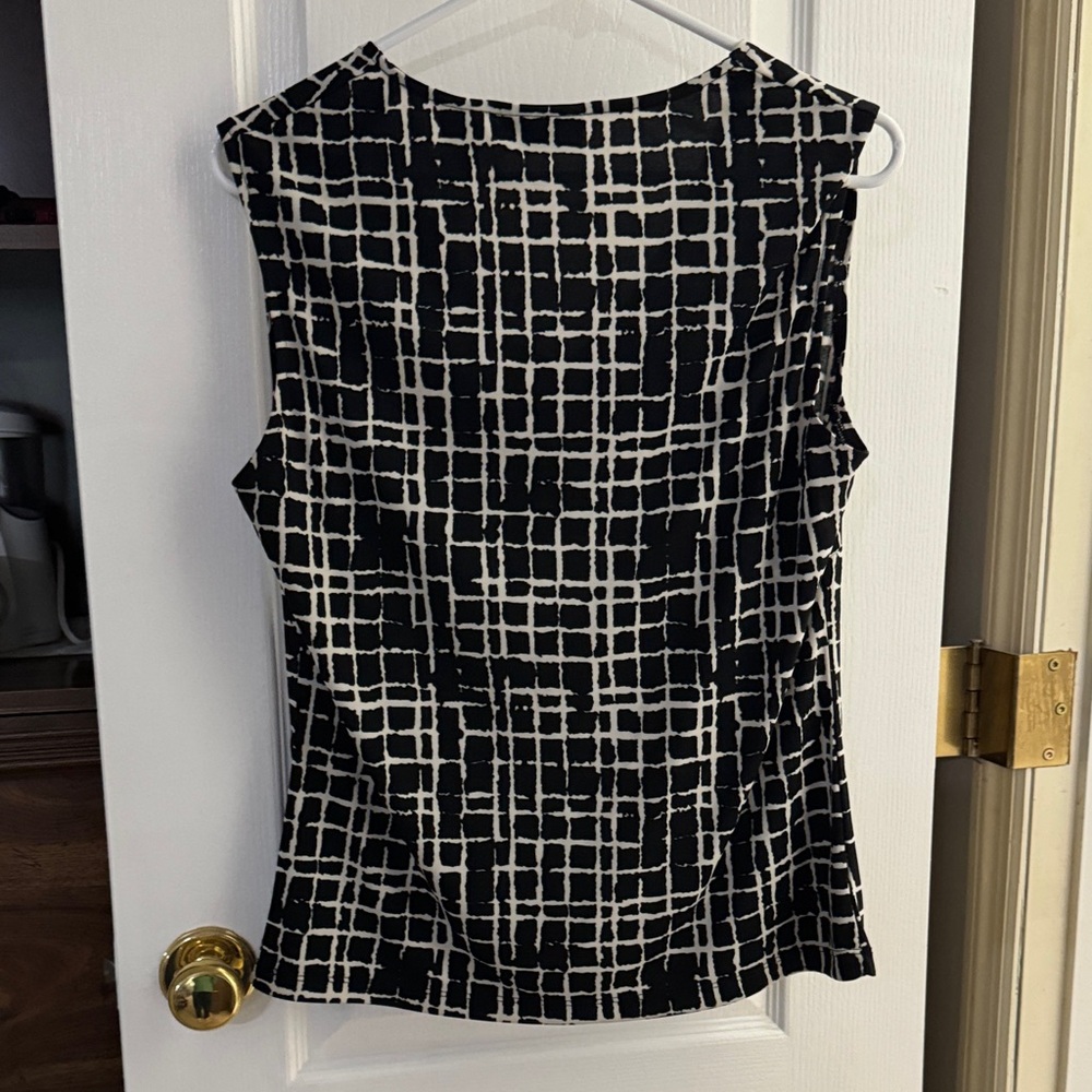 New York & Company Tank Top Size L EUC - Picture 3 of 3